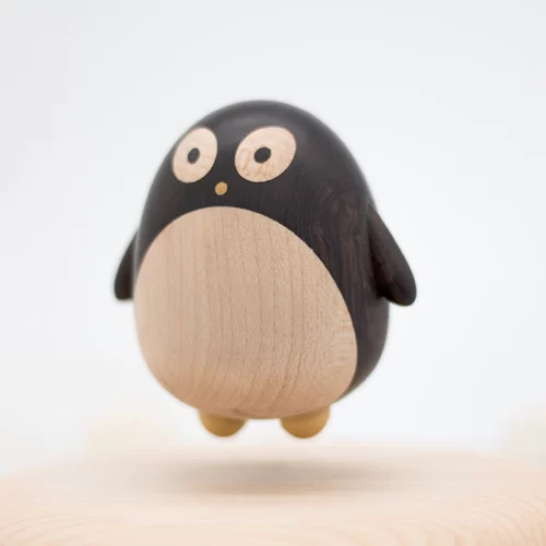 Wooden Gift Maglev Penguin-04